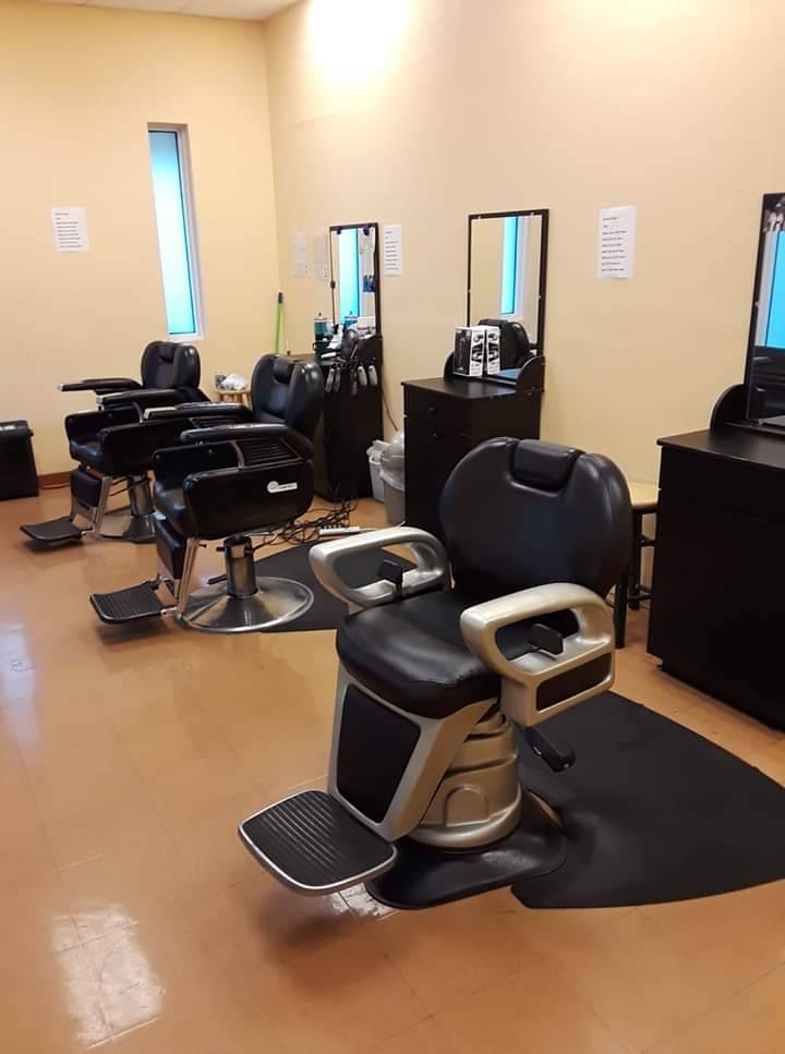 Rods unisex barber shop | 5825 SW 68th St # 1b, South Miami, FL 33143, USA | Phone: (786) 357-8258