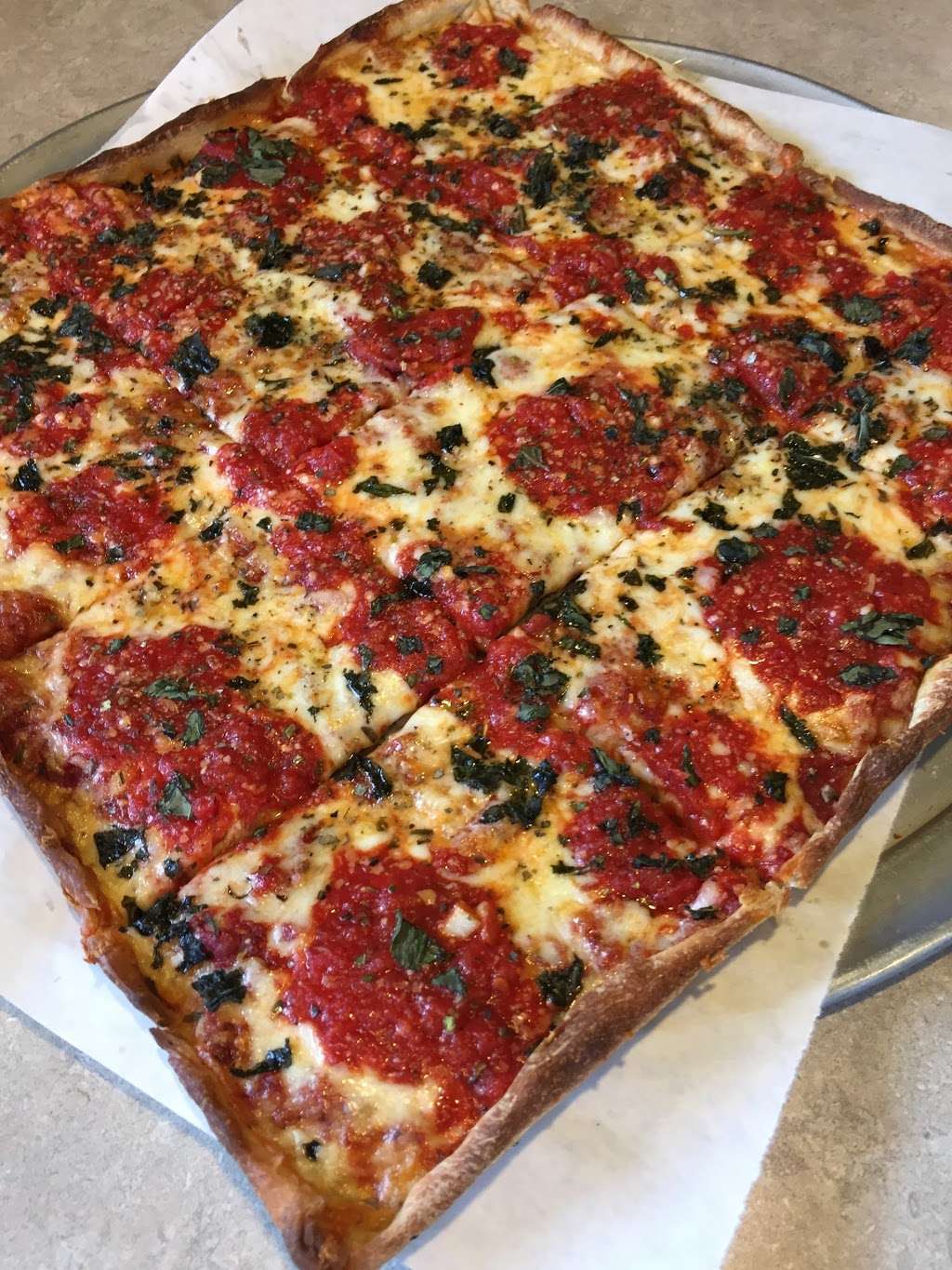 Bridgeport Pizza | 1 E 4th St, Bridgeport, PA 19405 | Phone: (610) 279-4663