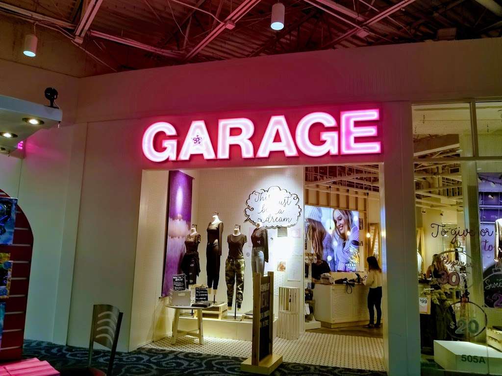 Garage | 1700 Sawgrass Mills Cir, Sunrise, FL 33323, USA