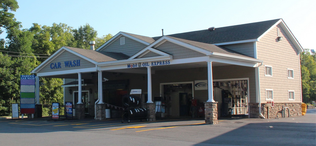 Warwick Car Wash Oil Express | 18 Elm St, Warwick, NY 10990, USA | Phone: (845) 986-9966