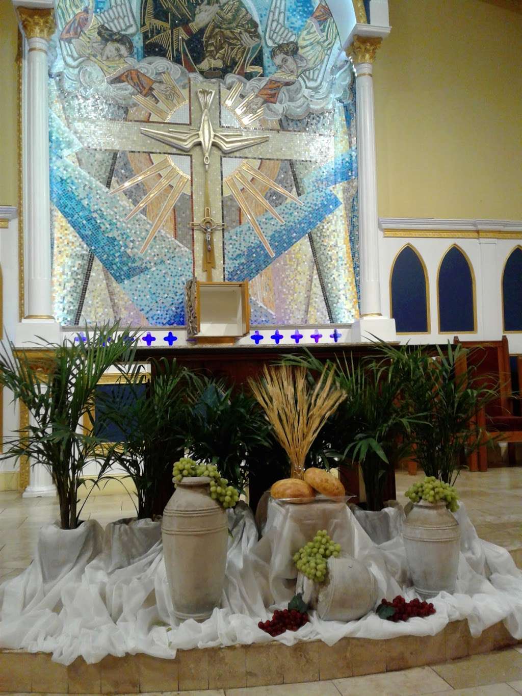 Our Lady of Perpetual Help Parish | 7617 Cortland Ave, Dallas, TX 75235, USA | Phone: (214) 352-6012