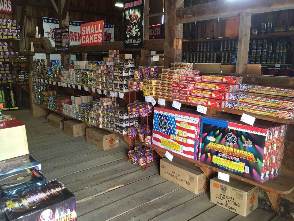 The Fireworks Superstore | 106 New Brodheadsville Blvd S, Brodheadsville, PA 18322, USA | Phone: (570) 992-2215