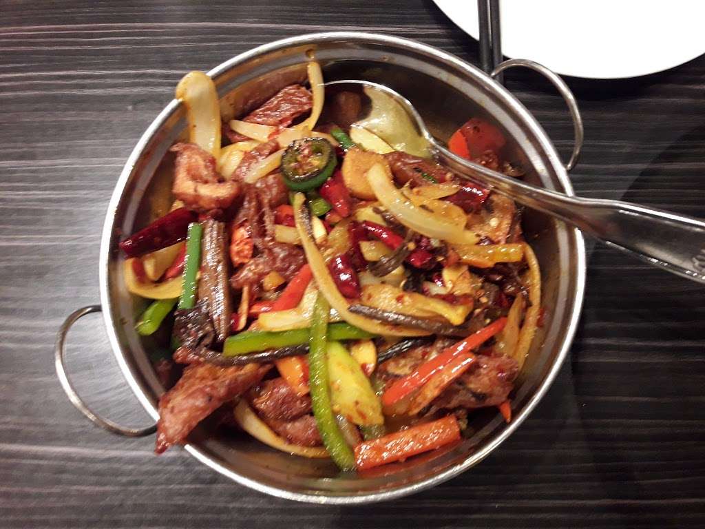 Sze Chuan Cuisine | 2414 S Wentworth Ave, Chicago, IL 60616, USA | Phone: (312) 791-1882