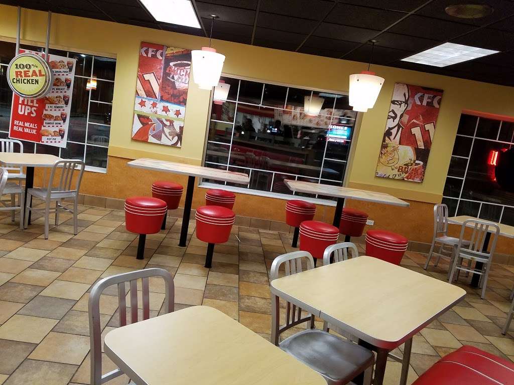 KFC | 1470 Elmhurst Rd, Mt Prospect, IL 60056, USA | Phone: (630) 948-0667