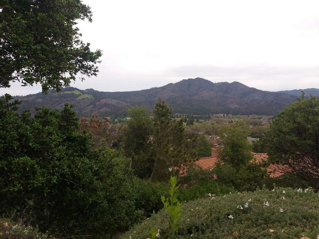 Oakmont Golf Club | 7025 Oakmont Dr, Santa Rosa, CA 95409, USA | Phone: (707) 539-0415
