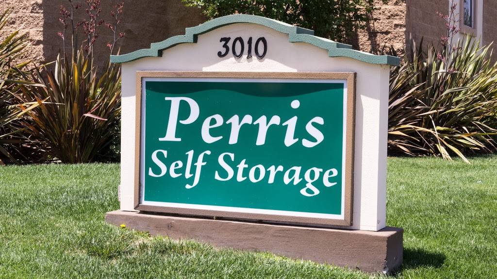 Perris Self Storage | 3010 N Perris Blvd, Perris, CA 92571, USA | Phone: (951) 940-5400