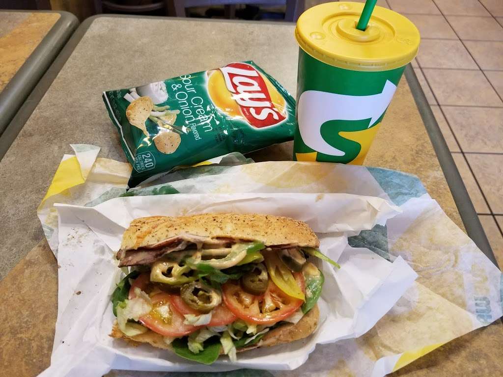 Subway Restaurants | 715 E Bell Rd, Phoenix, AZ 85022, USA | Phone: (602) 942-2440