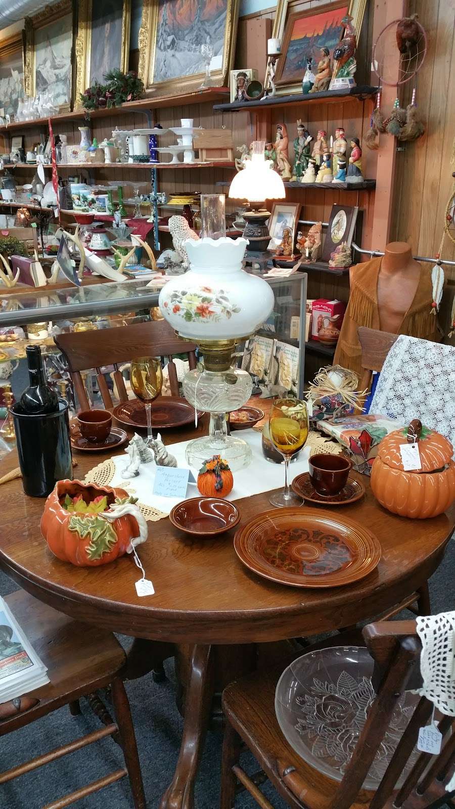 Our House Runneth Over Antiques | 120 S Main St, Ottawa, KS 66067 | Phone: (785) 242-9900