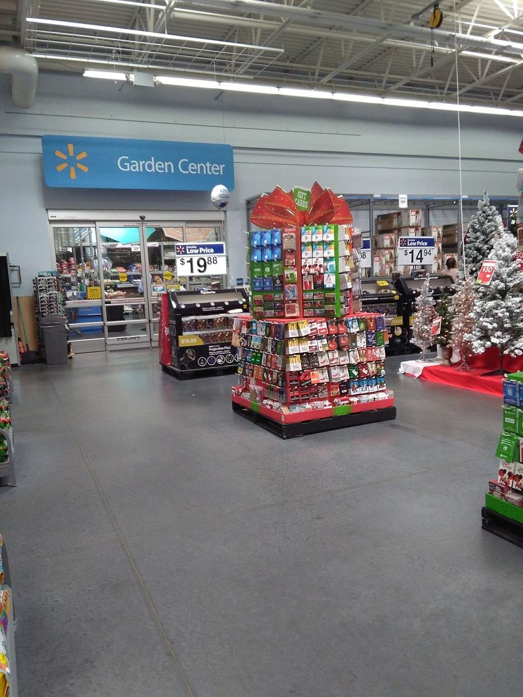 Walmart Supercenter | 34 Bahia Ave, Ocala, FL 34472, USA | Phone: (352) 537-3095