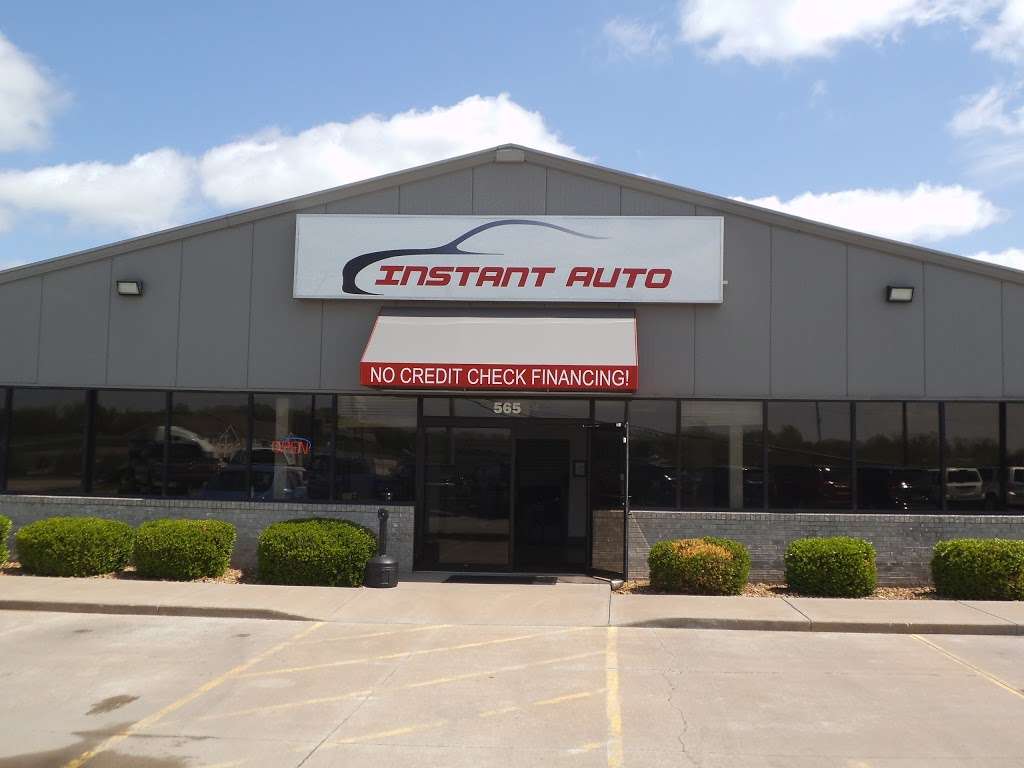 Instant Auto | 565 N 291 Highway, Liberty, MO 64068, USA | Phone: (816) 246-3311
