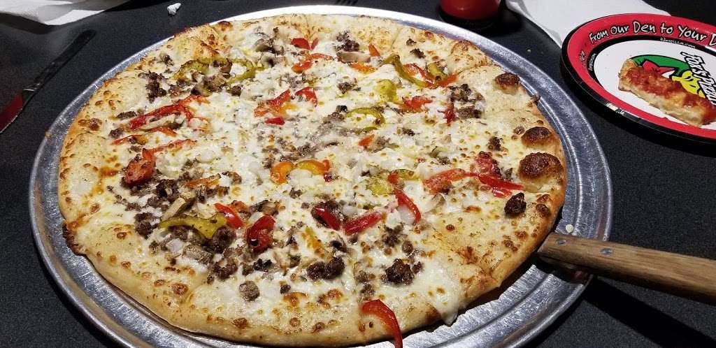 Foxs Pizza Den | 4921 IN-26 East, Lafayette, IN 47905 | Phone: (765) 838-0564