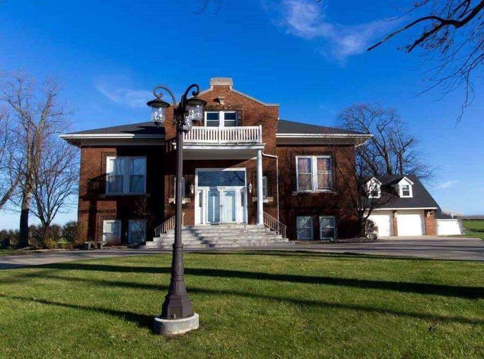 CROWN EXECUTIVE REALTY | 11311 Delaware St, Crown Point, IN 46307, USA | Phone: (219) 213-6001