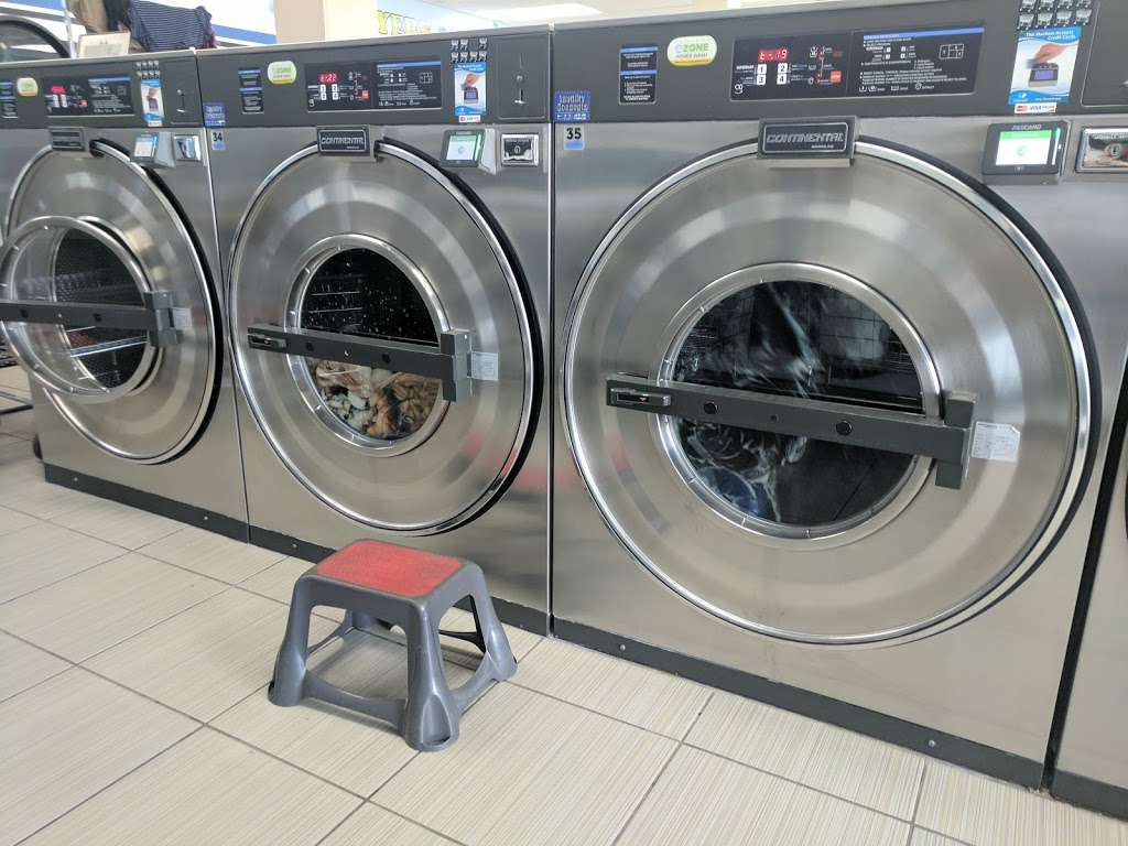 Smart Wash Laundry | 511 N Addison Rd, Addison, IL 60101, USA | Phone: (630) 359-4208