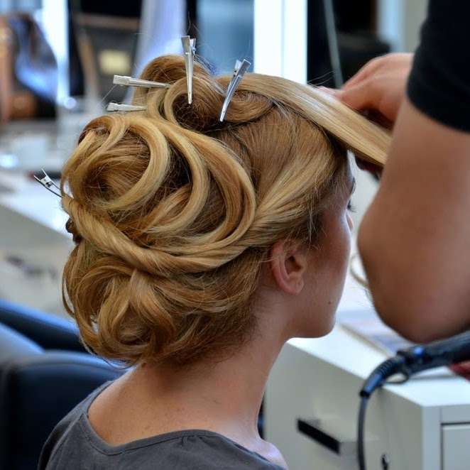 Hair By Herrick | 332 Comanche St, Kiowa, CO 80117, USA | Phone: (303) 621-2422
