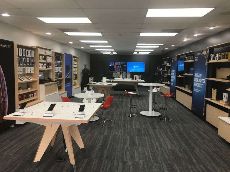 AT&T Store | 920 Studemont St #700, Houston, TX 77007 | Phone: (713) 802-9950