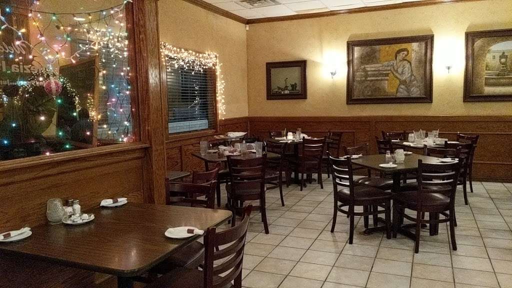 Venezia Italian Cafe | 908 Audelia Rd #500, Richardson, TX 75081, USA | Phone: (972) 889-8559