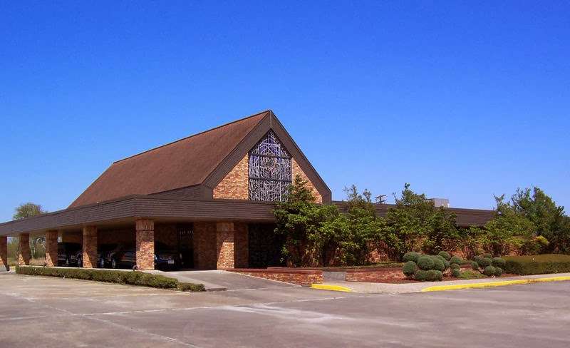 Emken-Linton Funeral Home | 5100 Emmett F Lowry Expy, Texas City, TX 77591, USA | Phone: (409) 945-4444