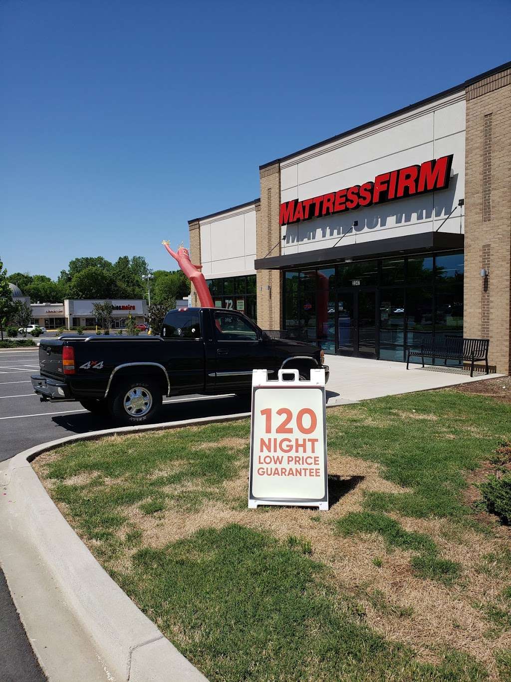 Mattress Firm Rock Hill Northeast | 2347 Cherry Rd, Rock Hill, SC 29732 | Phone: (803) 339-2841