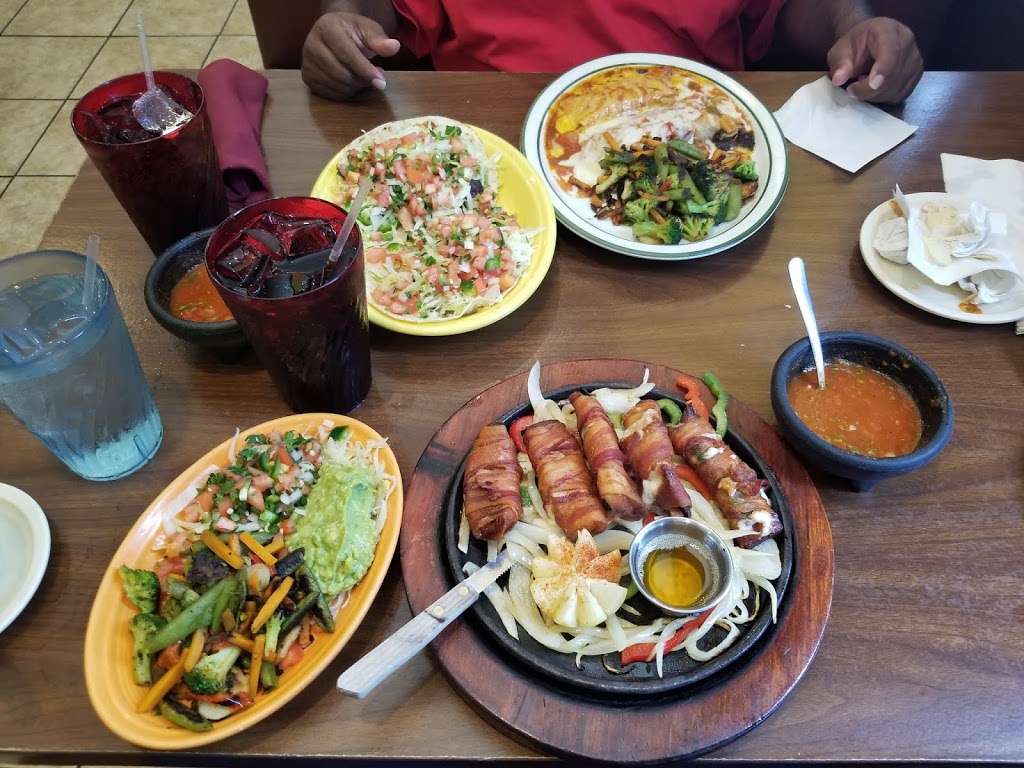 El Jimador Mexican Grill and Bar | 26926 Fm 2100 Road, Huffman, TX 77336 | Phone: (281) 324-2200