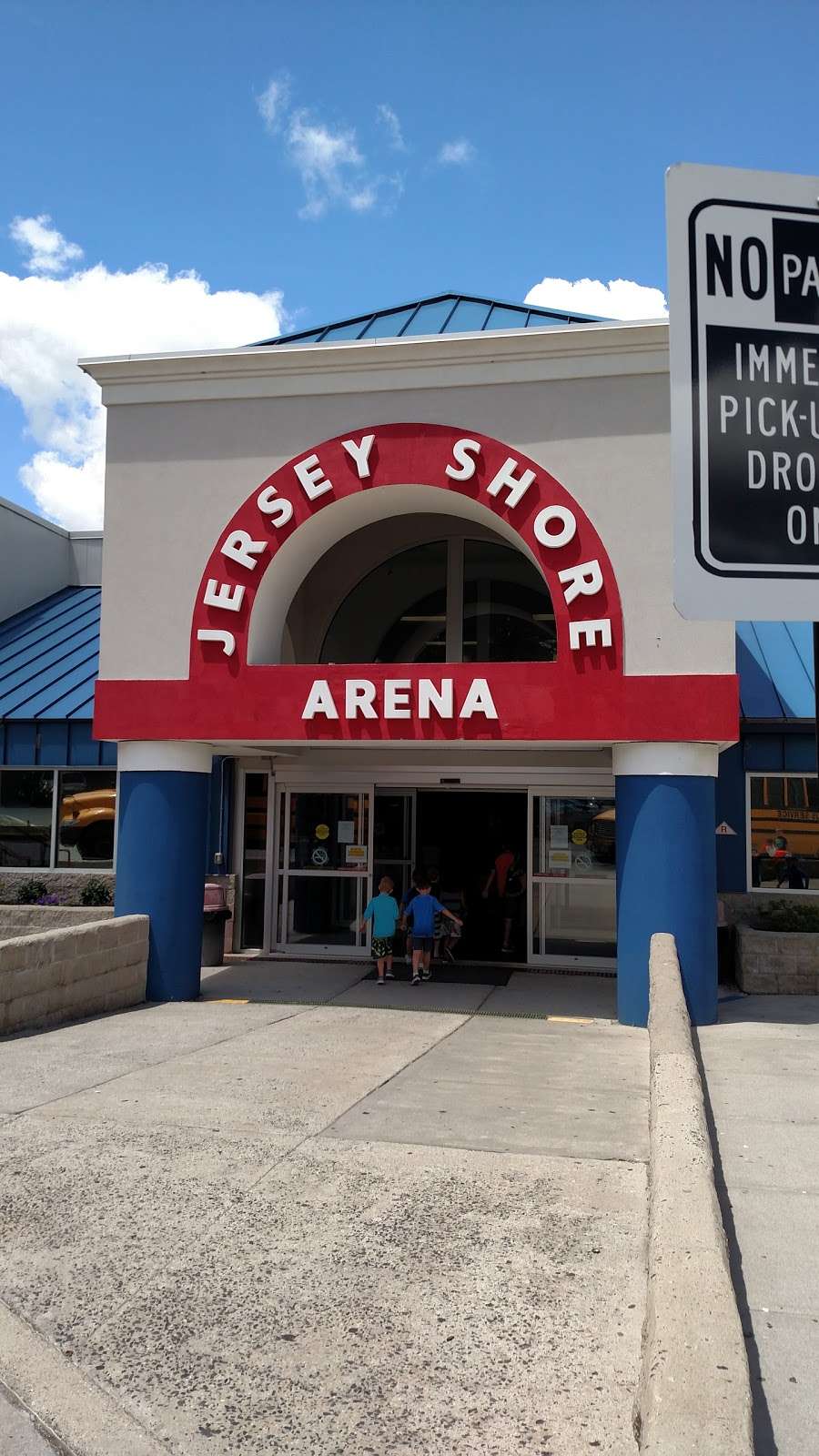 Jersey Shore Arena | 1215 Wyckoff Rd, Wall Township, NJ 07727 | Phone: (732) 919-7070