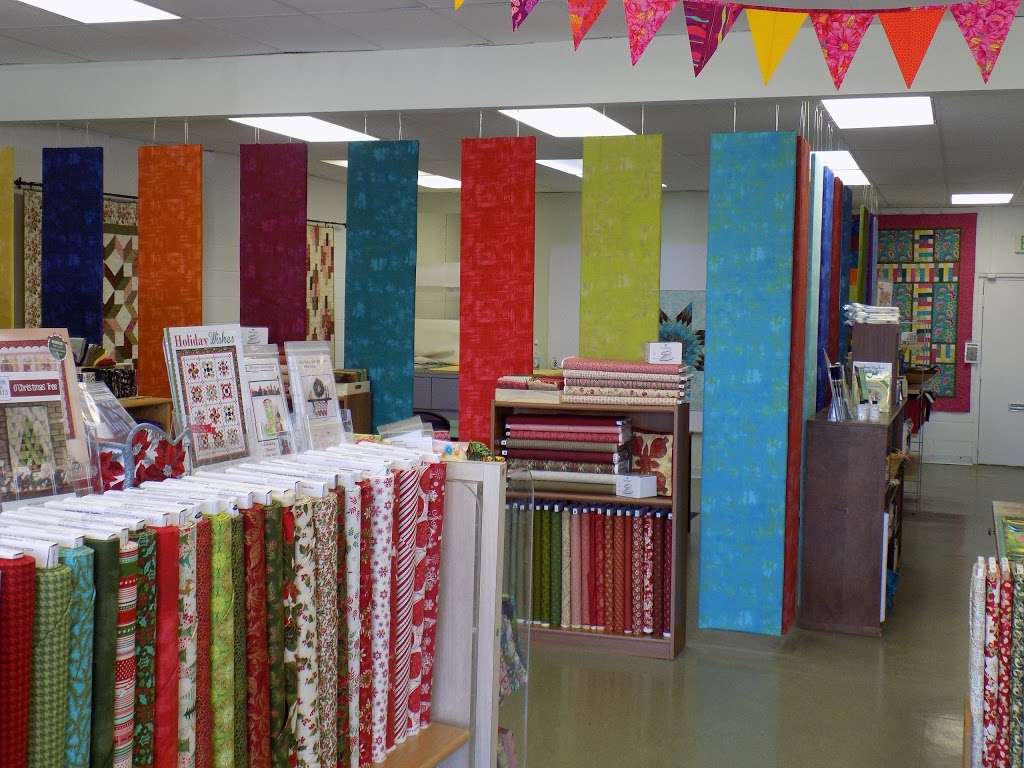 Sweet Stitches Quilt Shop | 1585 S Calumet Rd, Chesterton, IN 46304, USA | Phone: (219) 250-5942