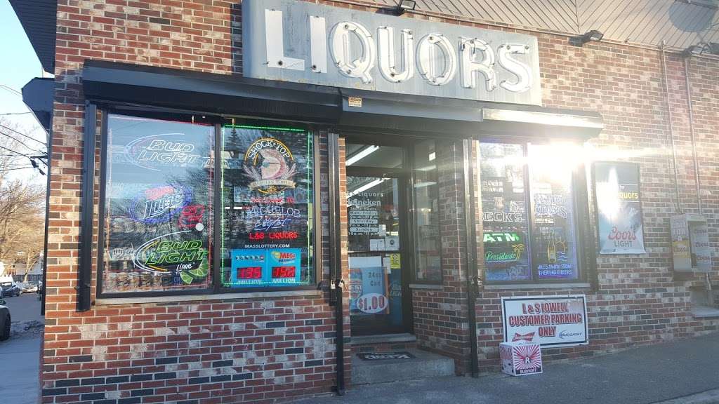 L & S Liquor Store | 2 Dover St, Lowell, MA 01851, USA | Phone: (978) 452-6251