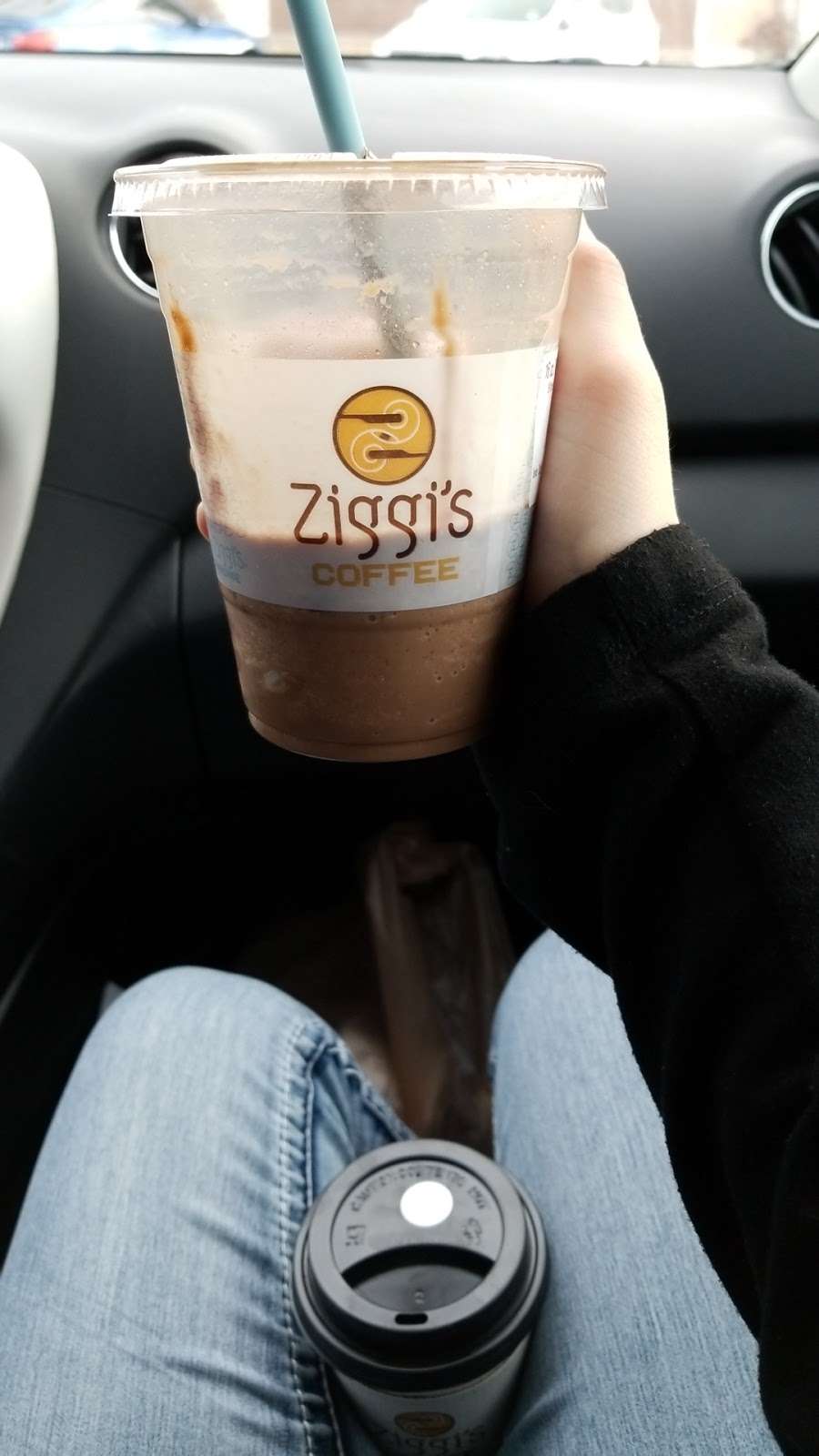 Ziggis Coffee | 10905 Colorado Blvd, Firestone, CO 80504 | Phone: (303) 682-5120