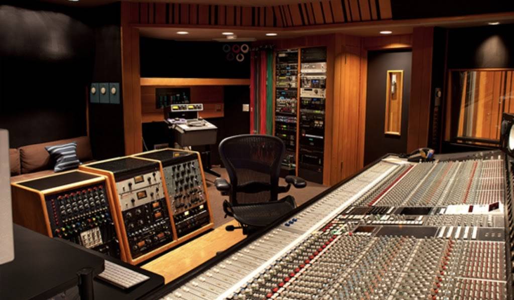 53 Geraldine Boyz Recording Studio | 3724 Blair Ave, St. Louis, MO 63107, USA | Phone: (314) 914-2550