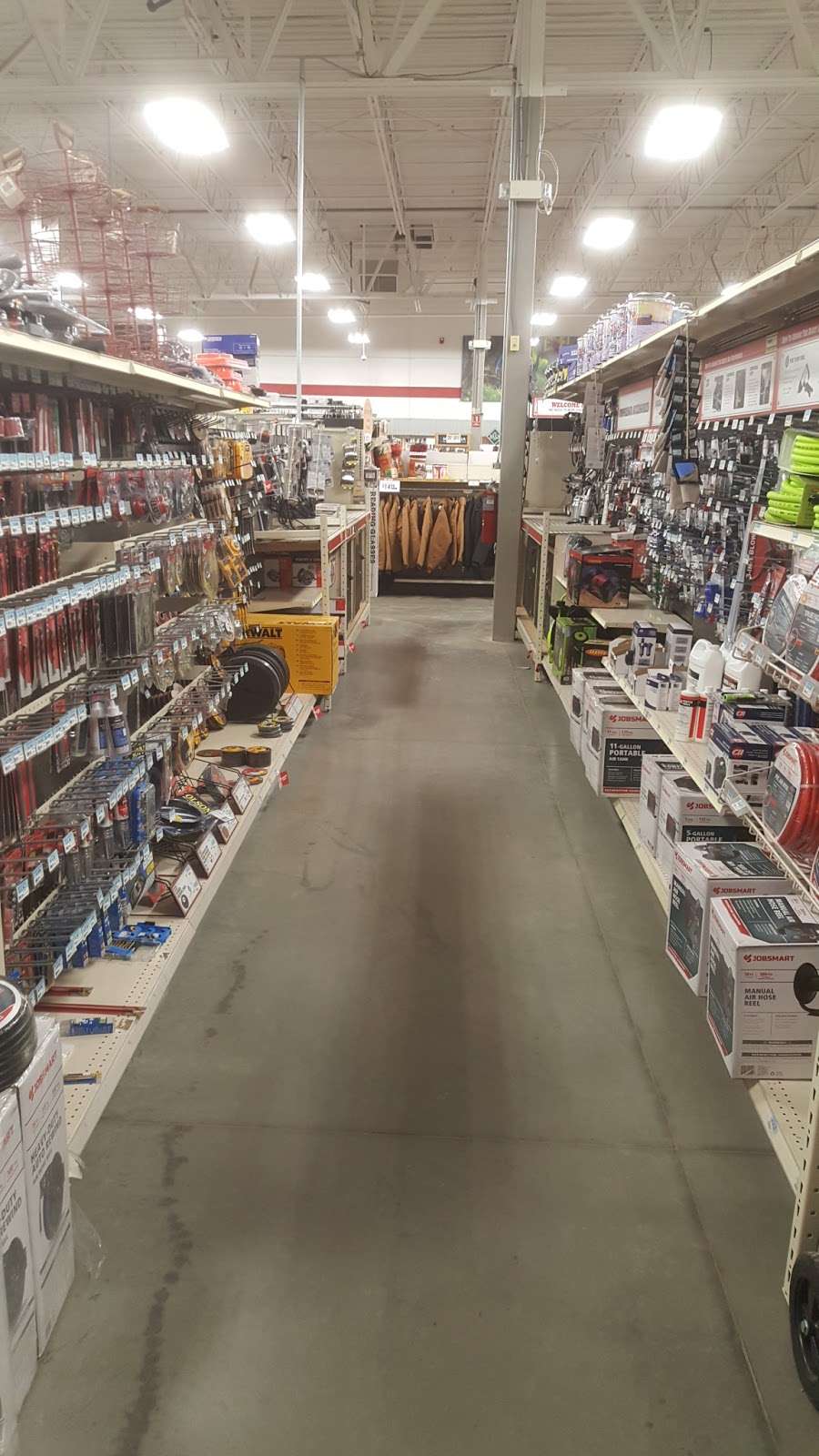 Tractor Supply Co. | 985 Octorara Trail, Parkesburg, PA 19365, USA | Phone: (610) 857-3233