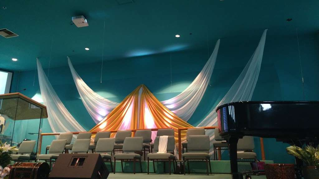 Universal Truth Center for Better Living | 21310 NW 37th Ave, Miami Gardens, FL 33056, USA | Phone: (305) 624-4991