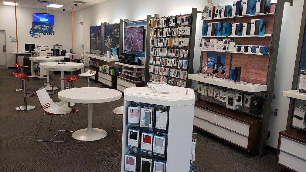 AT&T Store | 371 Putnam Pike Suite 350, Smithfield, RI 02917, USA | Phone: (401) 231-0610