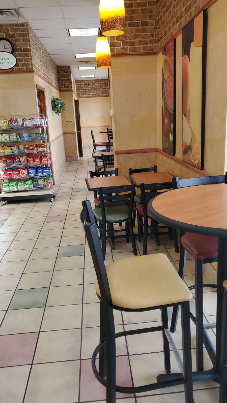 Subway | 220 Kernstown Commons Blvd, Winchester, VA 22602, USA | Phone: (540) 450-8924