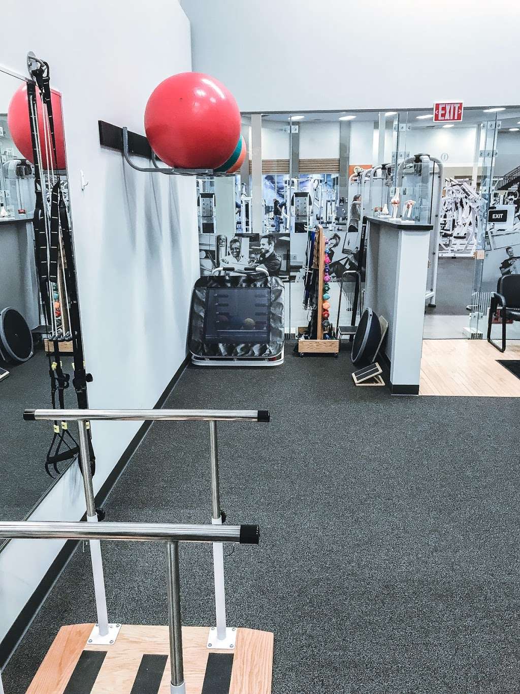 Pivot Physical Therapy | 2020 County Line Rd, Huntingdon Valley, PA 19006, USA | Phone: (267) 728-4111