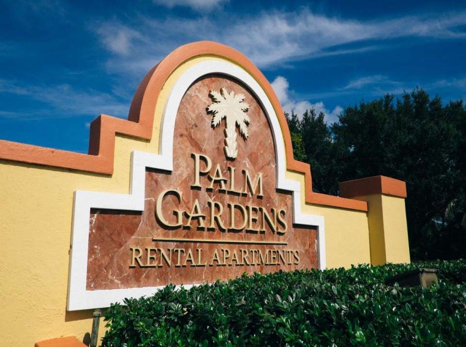 Palm Gardens Apartments | 19098 NW 57th Ave, Hialeah, FL 33015, USA | Phone: (305) 625-8118