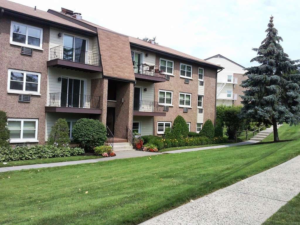 Eagle Rock Apartments of South Nyack | 292 Piermont Ave, Nyack, NY 10960 | Phone: (845) 675-8353