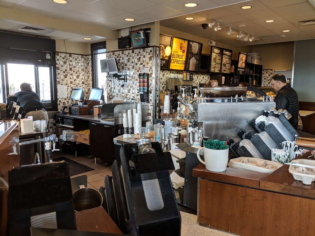 Starbucks | 7400 S Gartrell Rd, Aurora, CO 80016, USA | Phone: (303) 209-2827