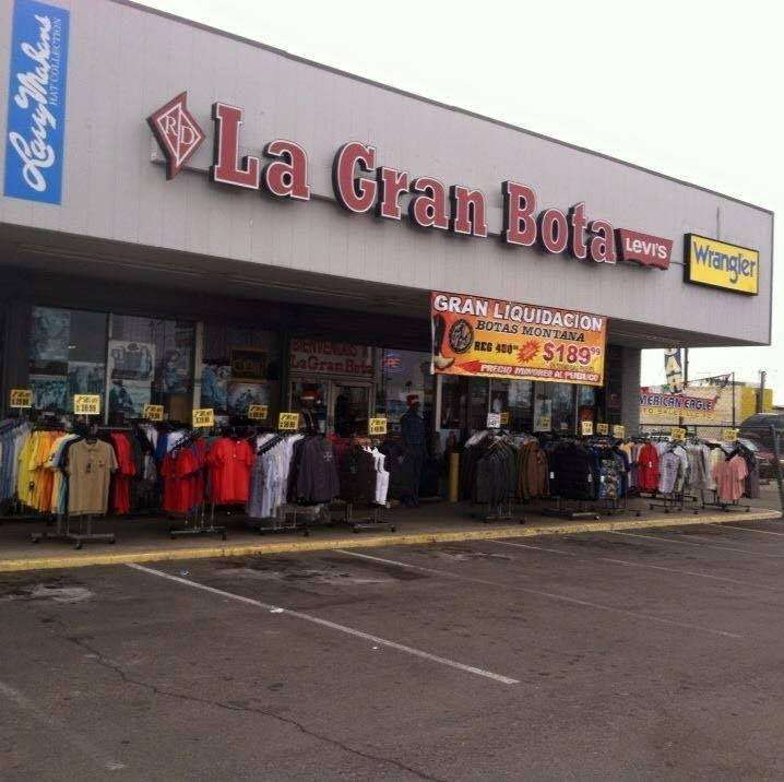 La Gran Bota | 3433 W Van Buren St # A, Phoenix, AZ 85009, USA | Phone: (602) 278-6009