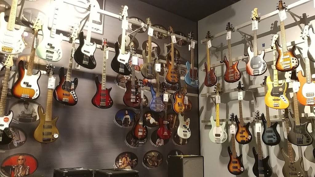 Guitar Center | 5781 Five Star Blvd, Roseville, CA 95678, USA | Phone: (916) 746-8787