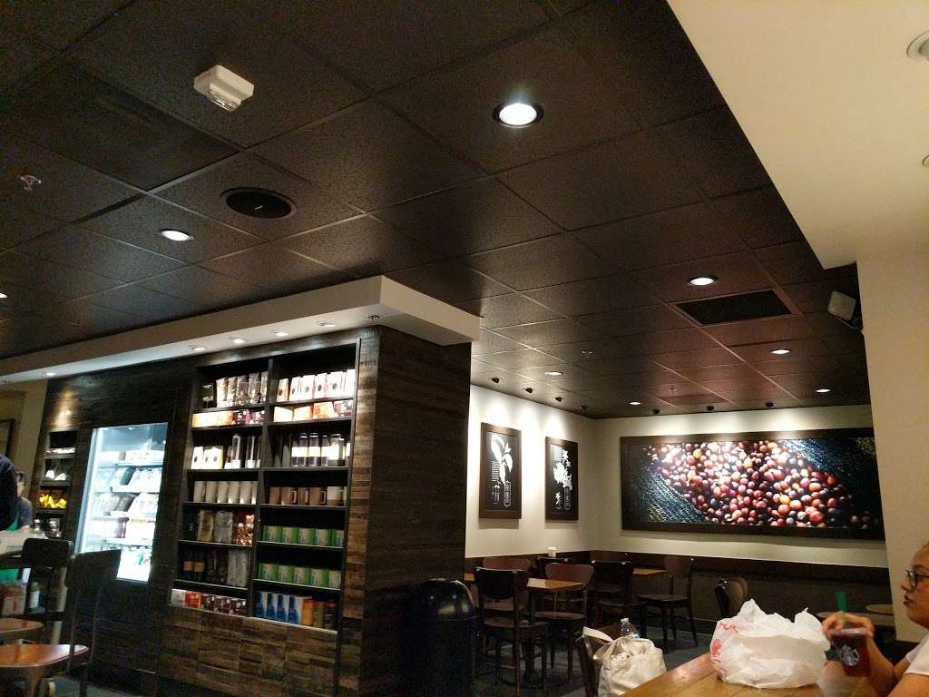 Starbucks | 777 West Convention Way, Anaheim, CA 92802, USA | Phone: (714) 740-4791