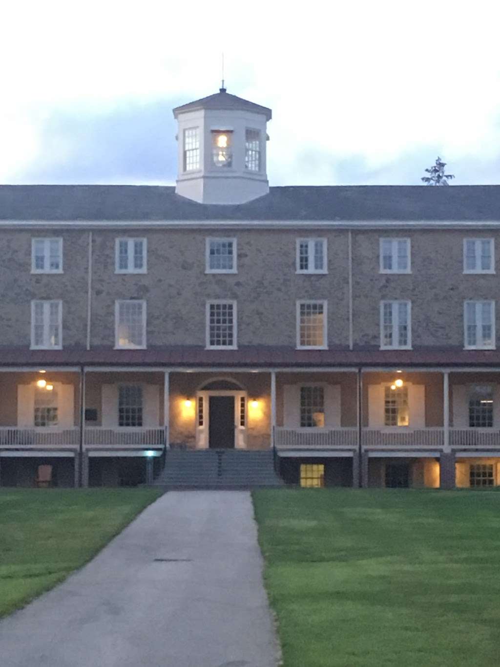 Founders Hall, Haverford College | Ardmore, PA 19003, USA | Phone: (610) 896-1000