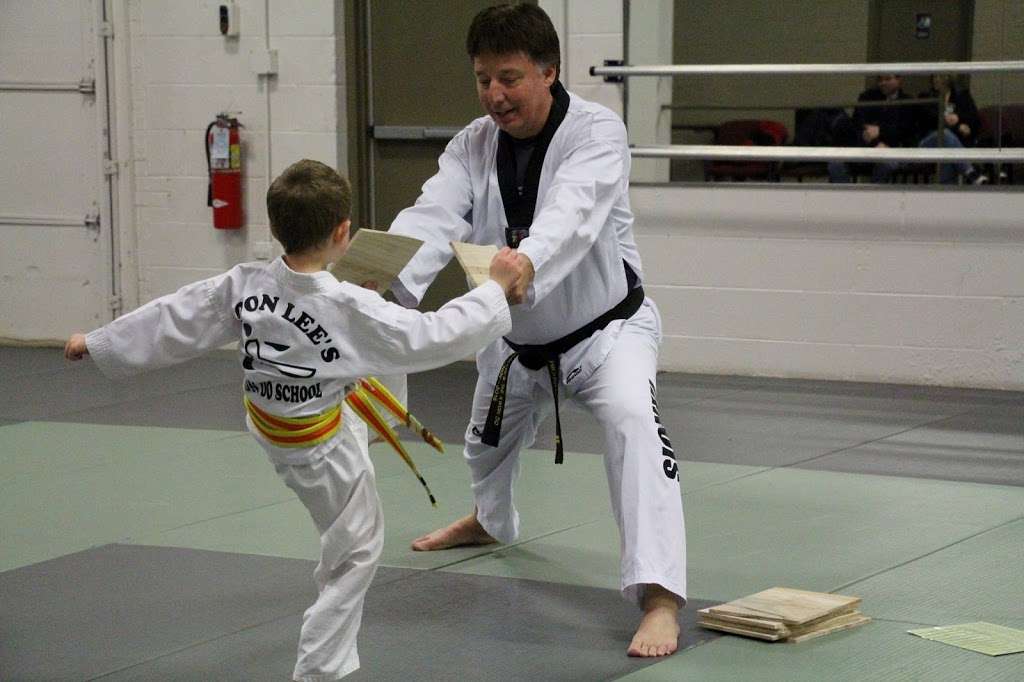 Joon Lees Taekwondo & Martial Arts School | 14355 South La Grange Road, Orland Park, IL 60462 | Phone: (708) 403-9090