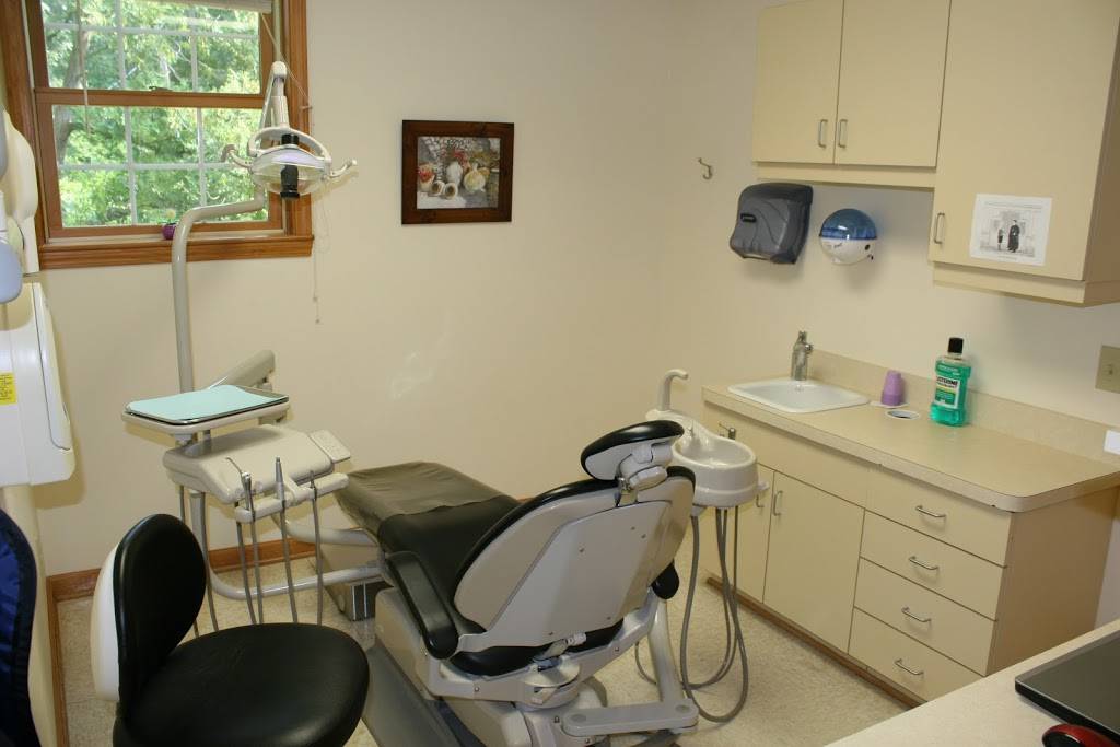 Orchard Park Village Dental | 6590 E Quaker St, Orchard Park, NY 14127 | Phone: (716) 662-7651