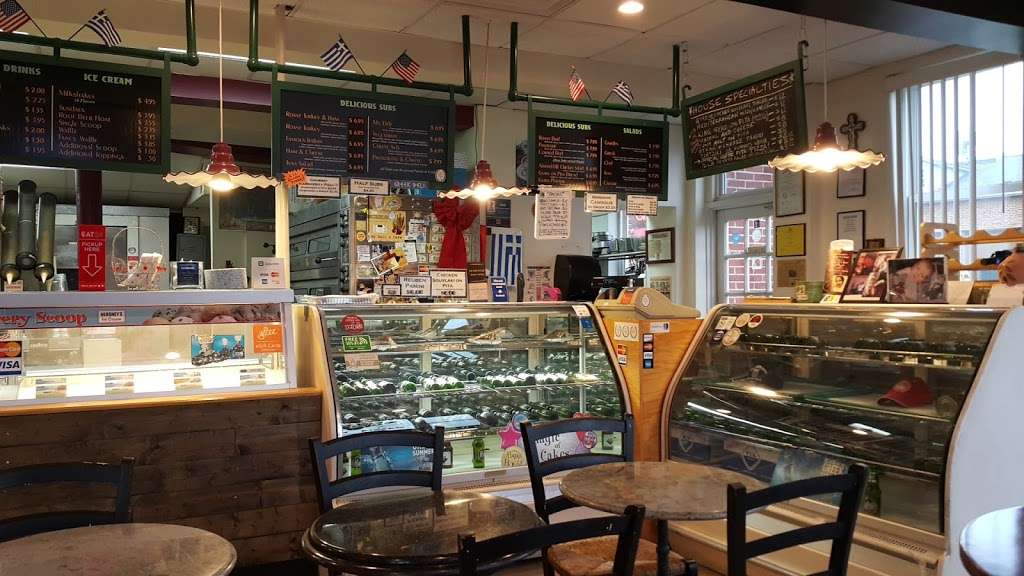 My Deli & Cafe | Greek Bistro | Old Theatre Centre, 860 E Main St B, Purcellville, VA 20132, USA | Phone: (540) 751-2077