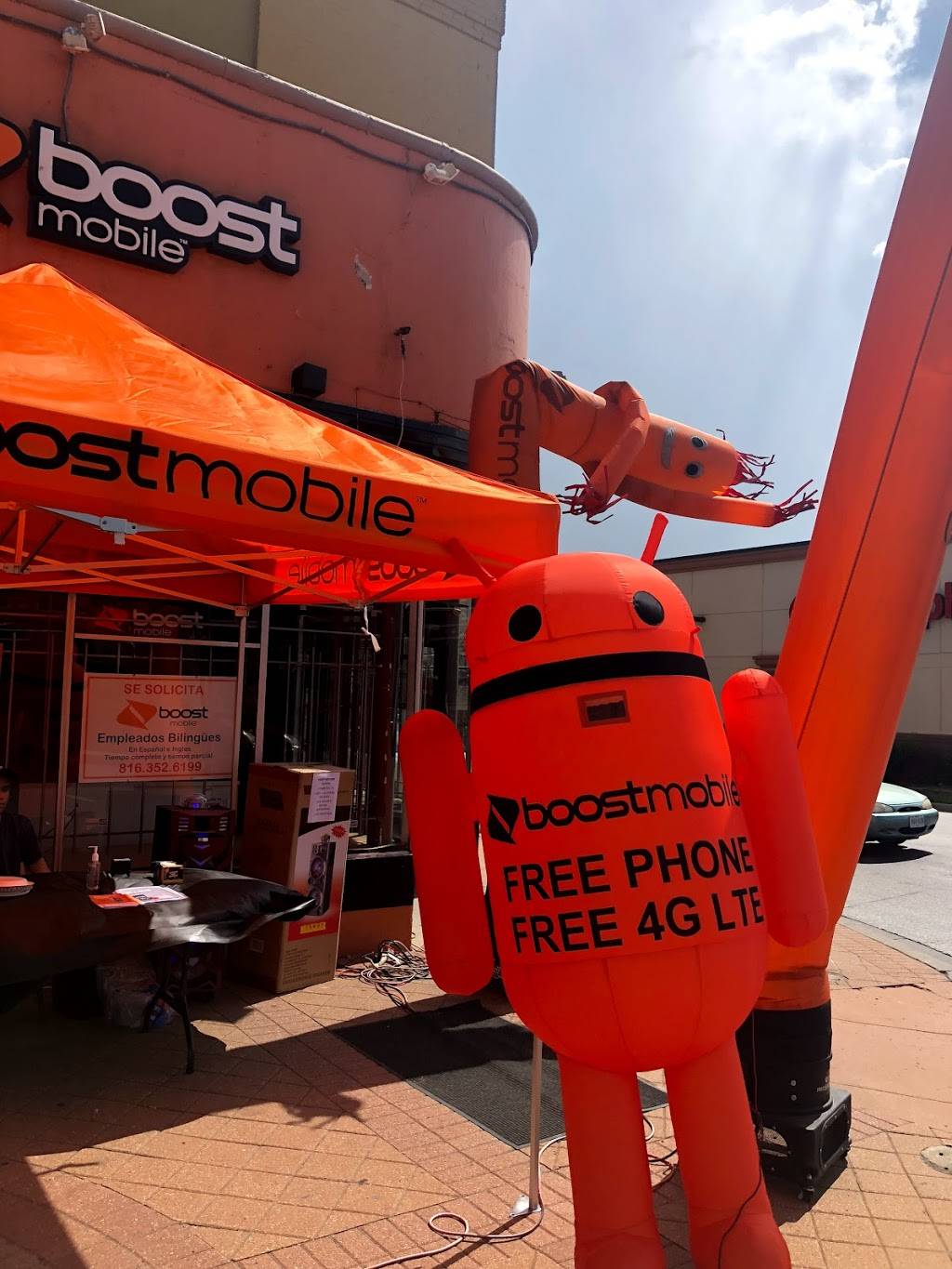 Boost Mobile | 2601 Independence Ave, Kansas City, MO 64124, USA | Phone: (816) 368-8461