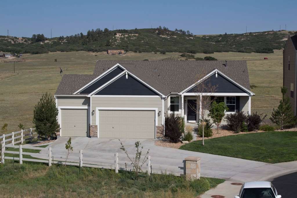 Live Green Real Estate | 4238 Manorbrier Cir, Castle Rock, CO 80104 | Phone: (303) 514-8740