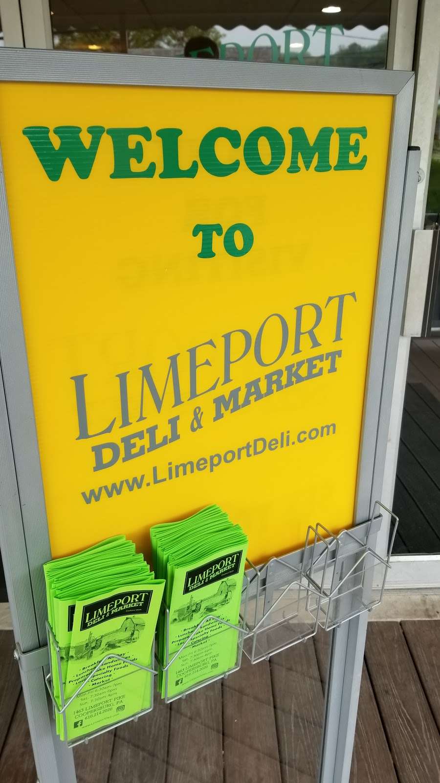 Limeport Deli & Market | 1463 Limeport Pike, Coopersburg, PA 18036, USA | Phone: (610) 214-2020