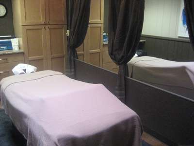 Flair Styling Studio & Day Spa | 4913 75th St, Kenosha, WI 53142, USA | Phone: (262) 694-2011