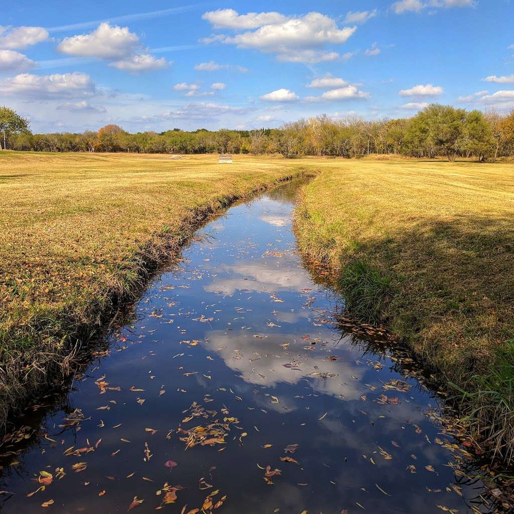 Live Oaks Main City Park | 18001 Park Dr, Live Oak, TX 78233, USA | Phone: (210) 653-9140