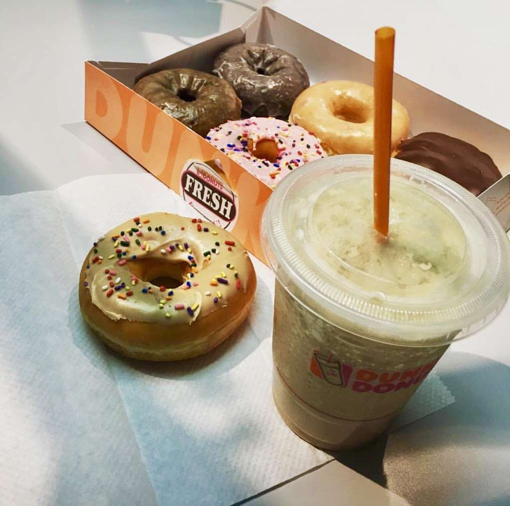 Dunkin Donuts | 477 W Golf Rd, Schaumburg, IL 60194, USA | Phone: (847) 839-0500