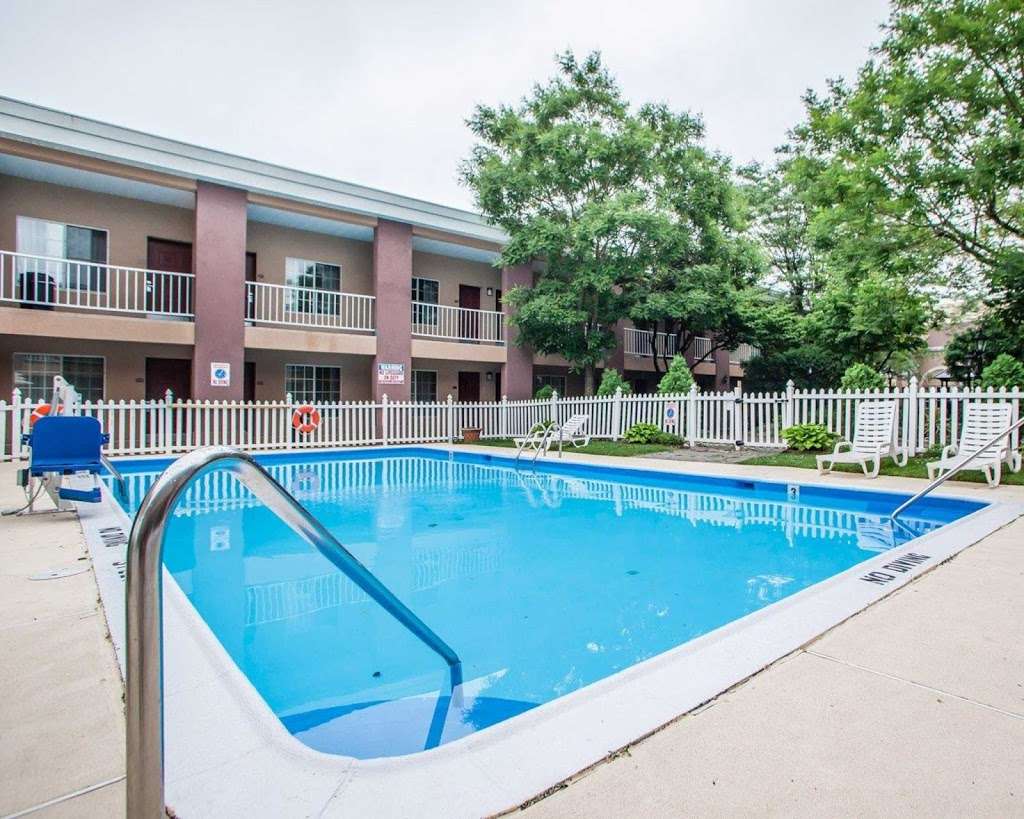 Clarion Hotel Palmer Inn | 3499 US-1, Princeton, NJ 08540 | Phone: (480) 568-4613